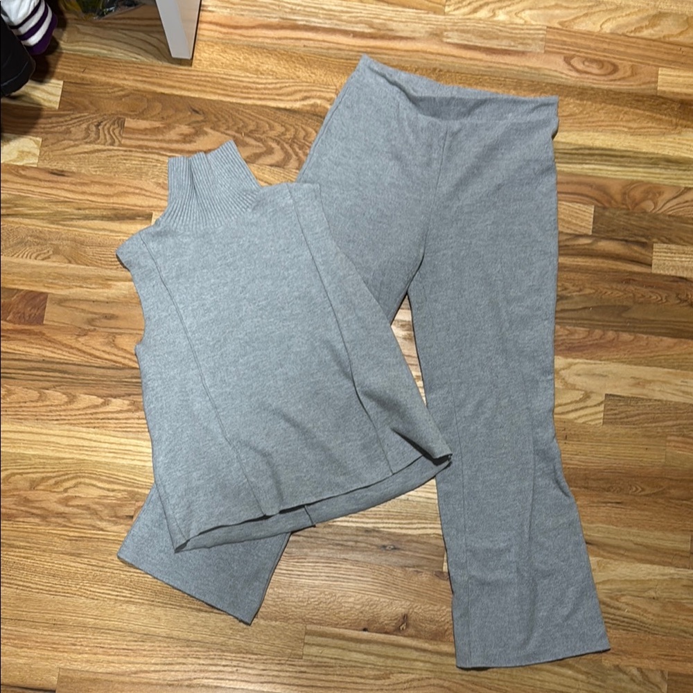 Zara Gray Sleeveless Turtleneck and Pants Sweater Matching Set